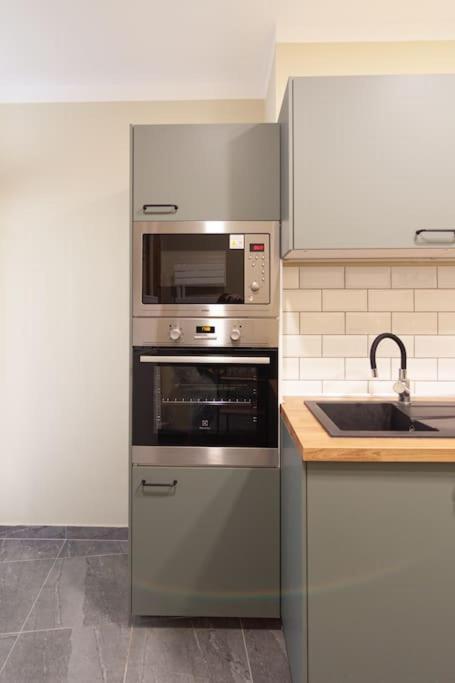 Vysoka Apartman Emf/Stp Bratislava Extérieur photo