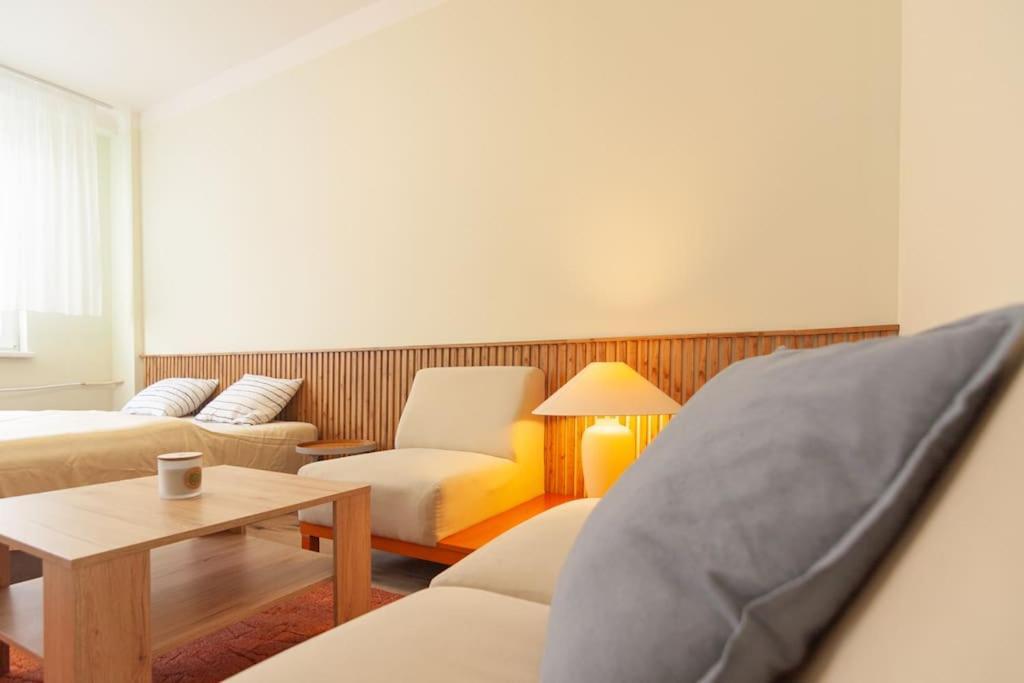Vysoka Apartman Emf/Stp Bratislava Extérieur photo